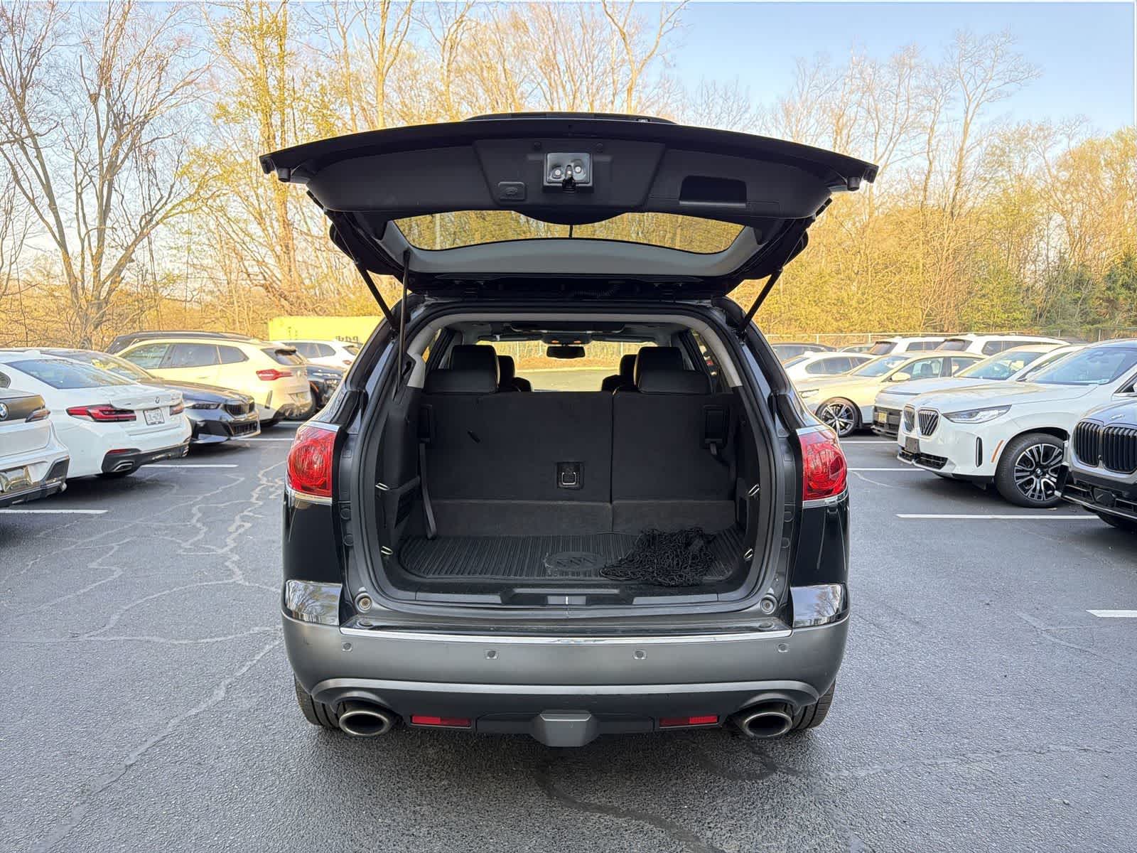 Thumbnail: 2012 Buick Enclave - 27