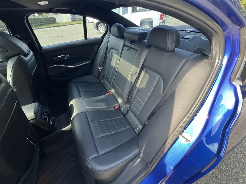 Thumbnail: 2019 BMW 3 Series - 21