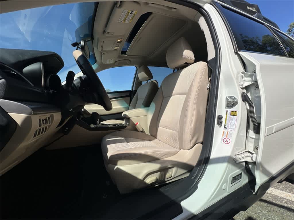 Thumbnail: 2015 Subaru Outback - 19