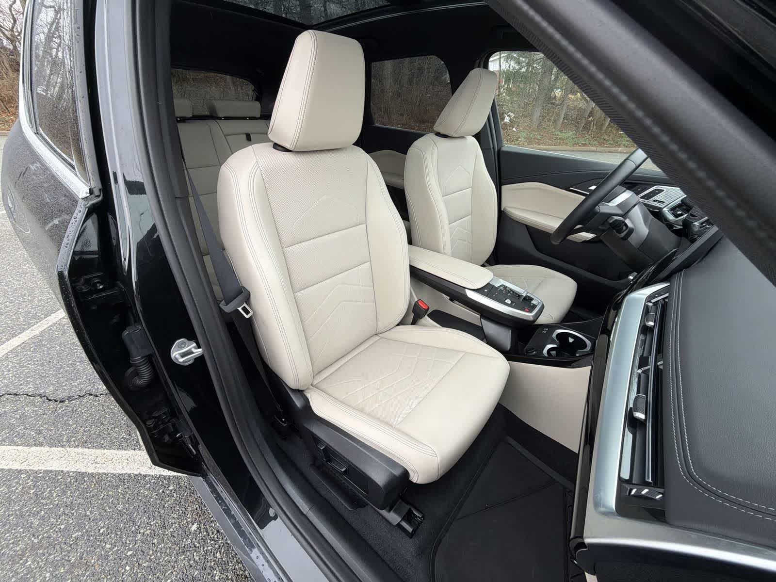 Thumbnail: 2025 BMW X1 - 22