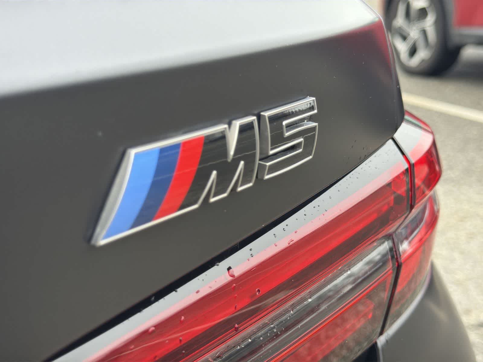 Thumbnail: 2026 BMW M5 - 15