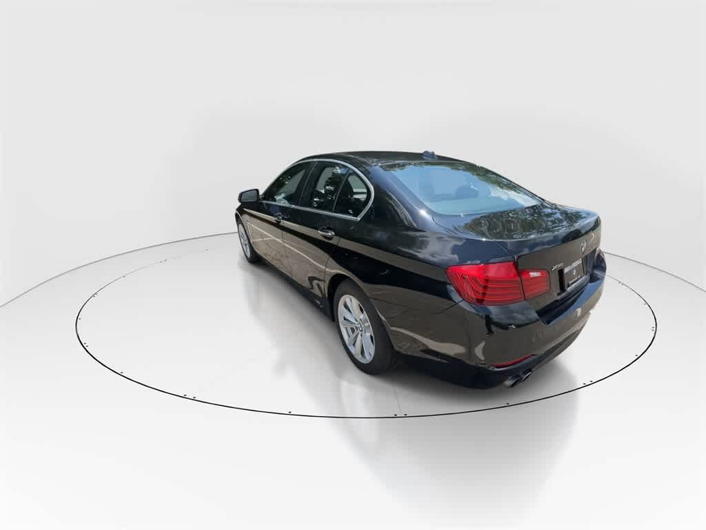 Thumbnail: 2015 BMW 5 Series - 6