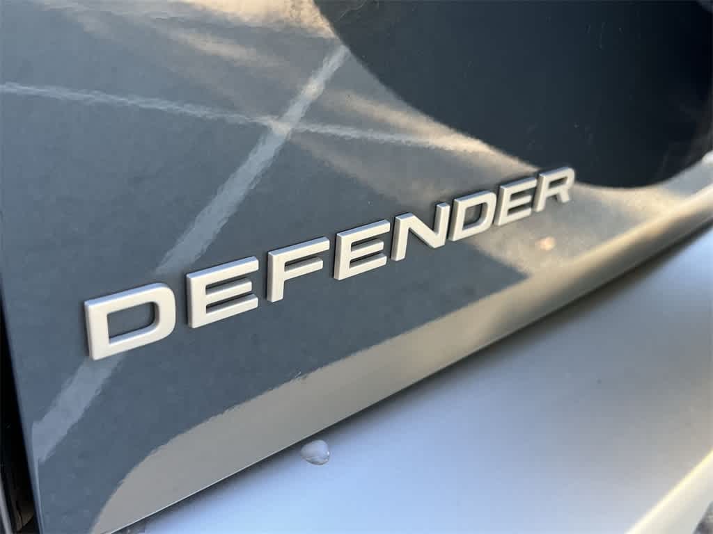 Thumbnail: 2024 Land Rover Defender - 2