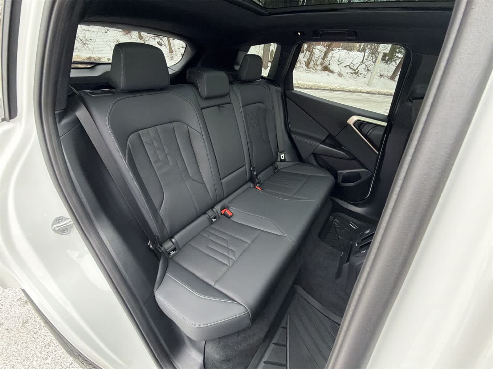 Thumbnail: 2025 BMW X3 - 21