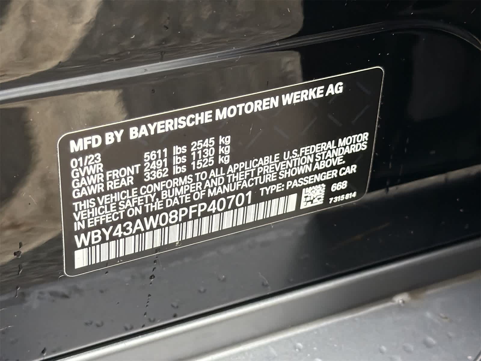 Thumbnail: 2023 BMW i4 - 29