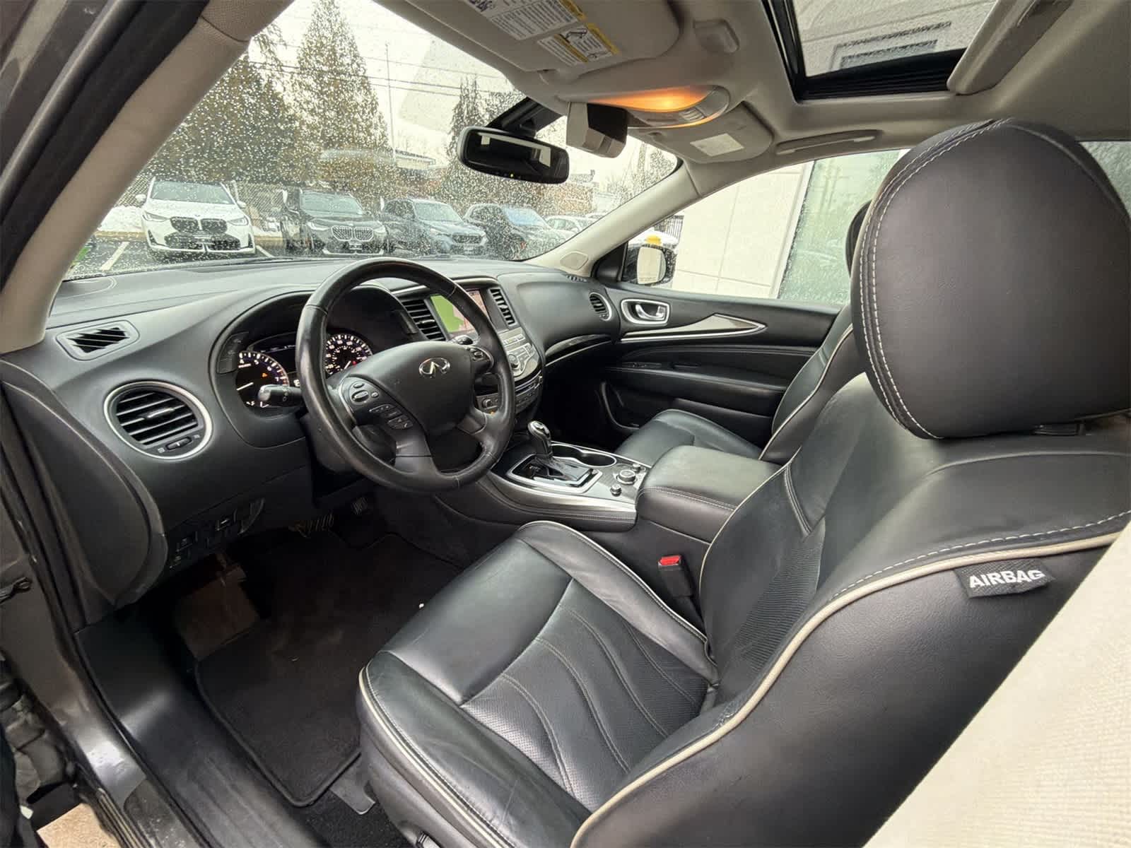 Thumbnail: 2018 INFINITI QX60 - 10