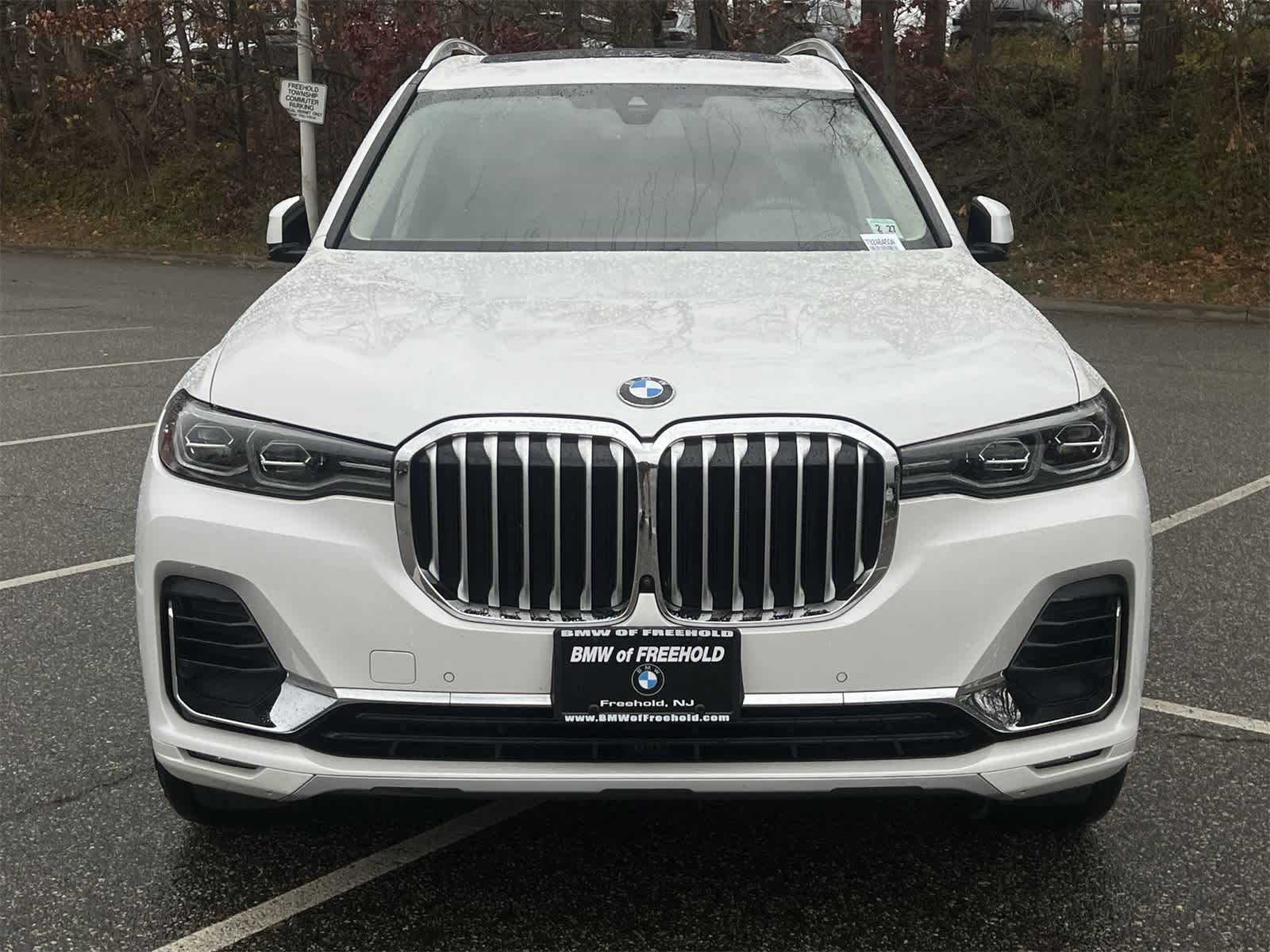 Thumbnail: 2022 BMW X7 - 14