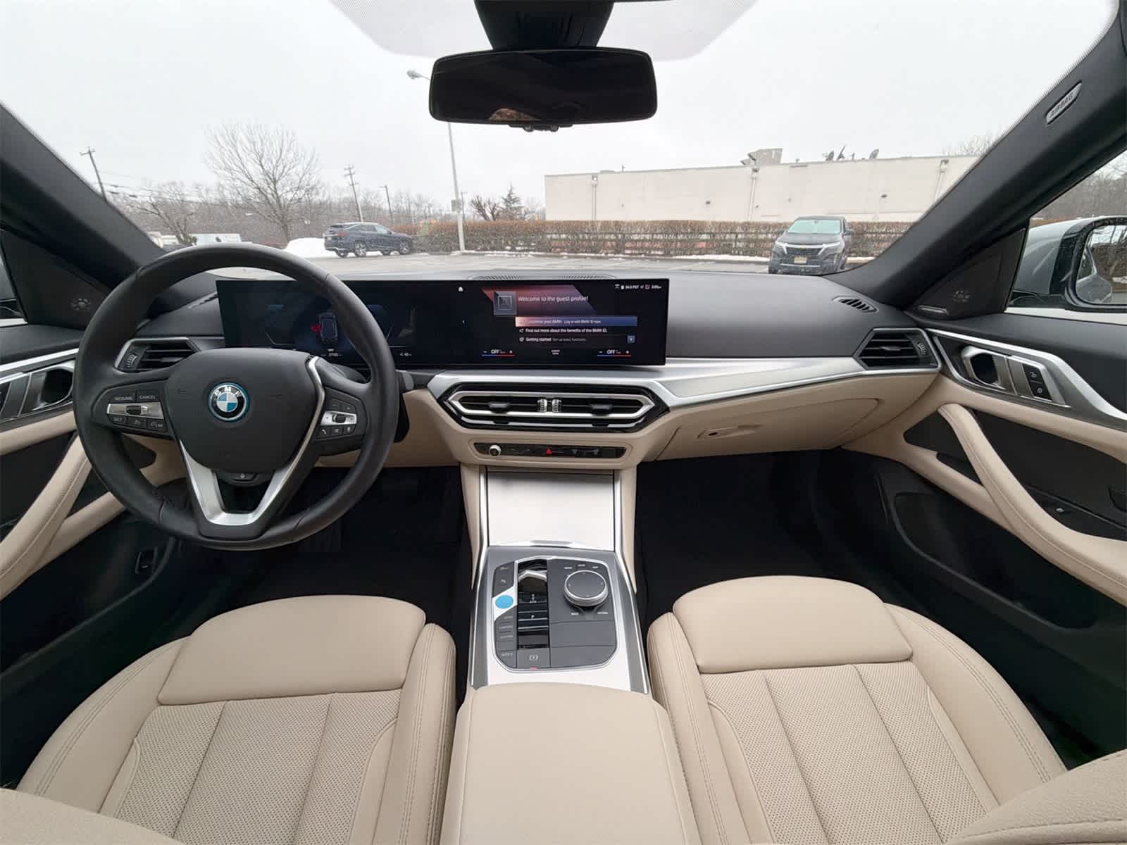 Thumbnail: 2023 BMW i4 - 18