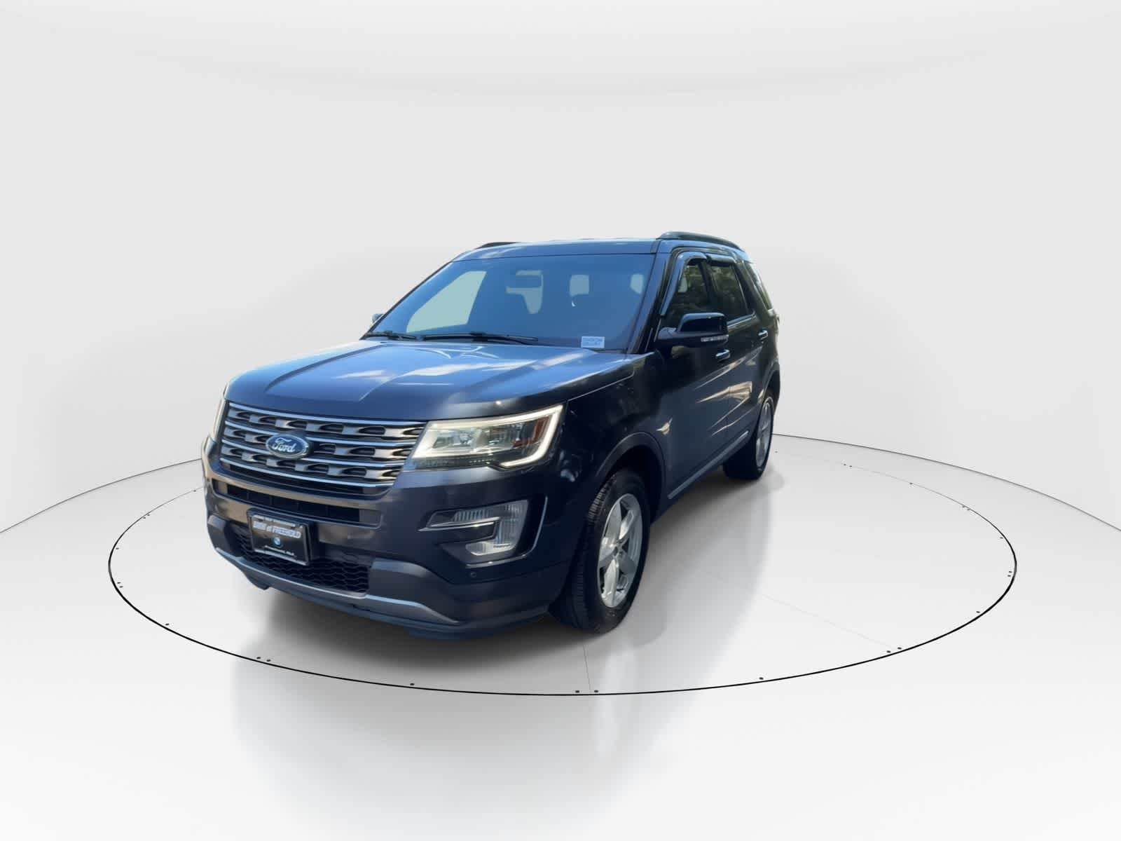 Thumbnail: 2017 Ford Explorer - 4