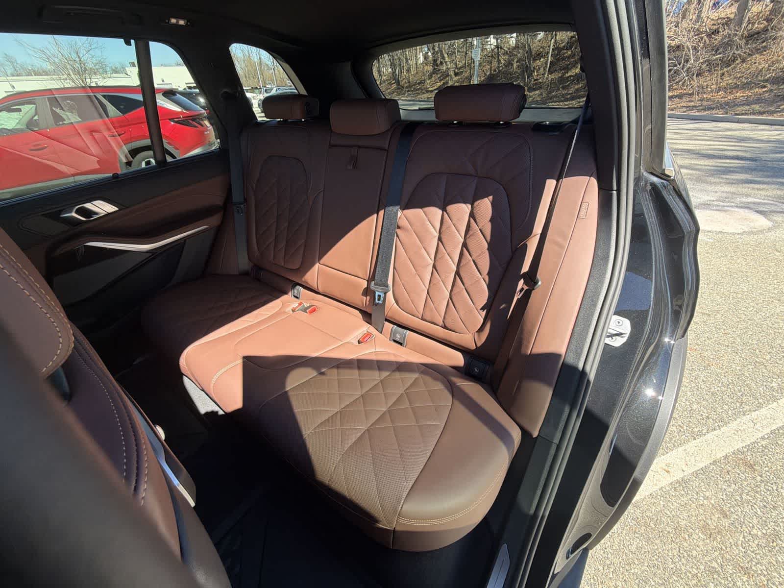 Thumbnail: 2026 BMW X5 - 21