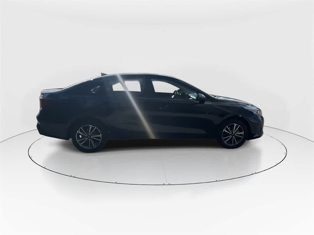 Used 2023 Kia Forte LXS Sedan