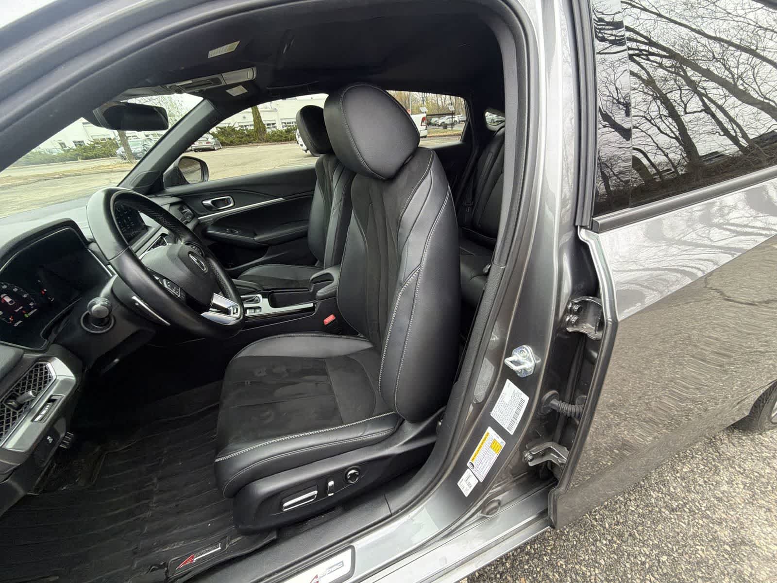 Thumbnail: 2024 Acura Integra - 19