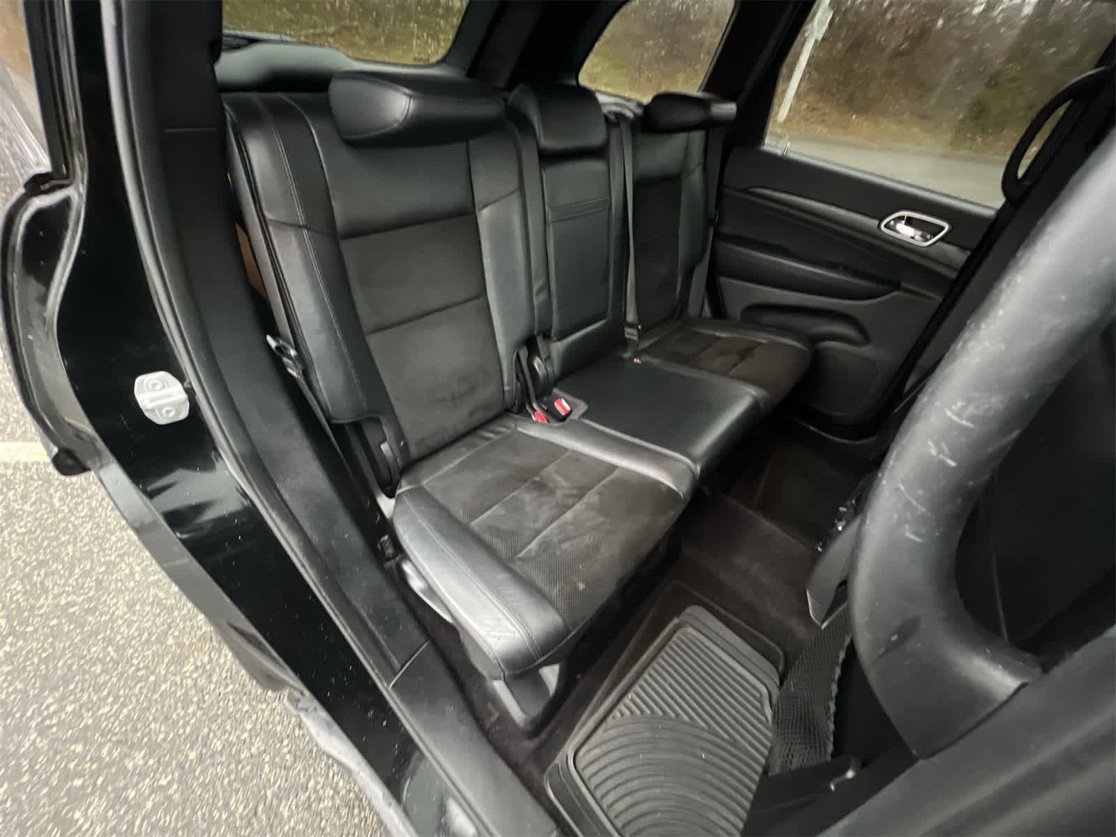 Thumbnail: 2017 Jeep Grand Cherokee - 21