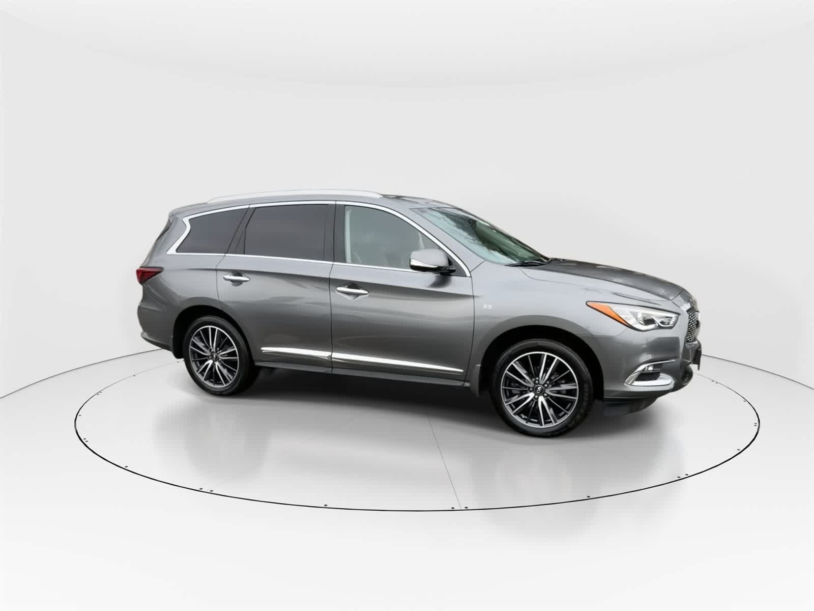 Thumbnail: 2018 INFINITI QX60 - 9
