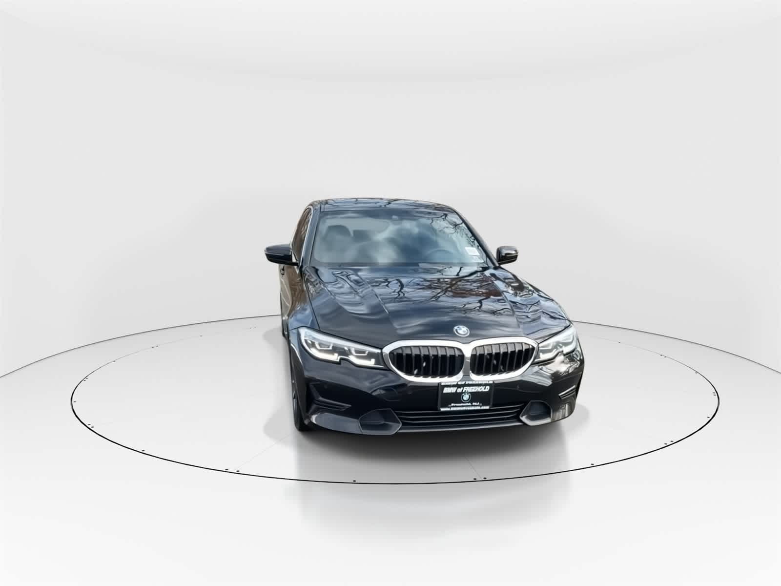 Thumbnail: 2019 BMW 3 Series - 4
