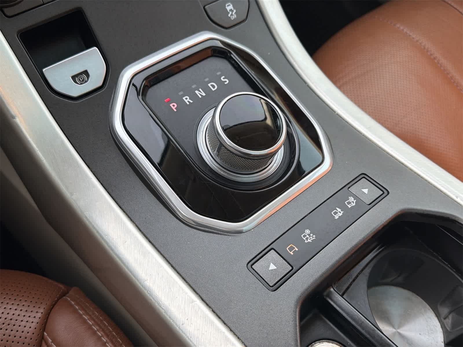 Thumbnail: 2015 Land Rover Range Rover Evoque - 25