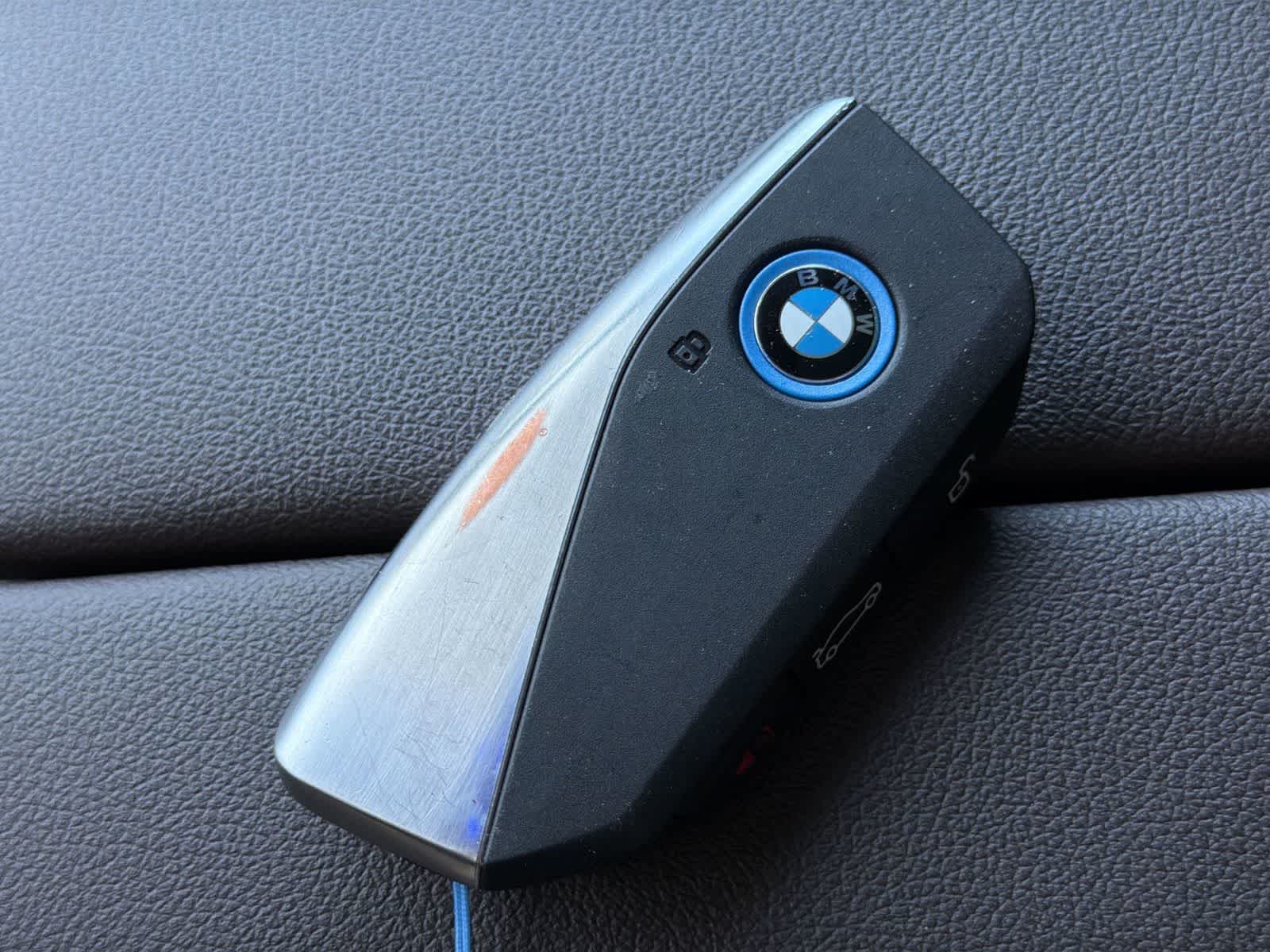 Thumbnail: 2023 BMW iX - 28