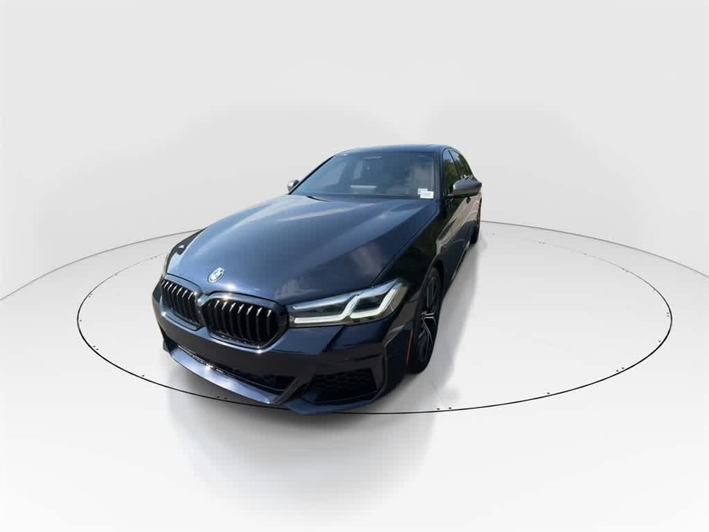 Thumbnail: 2022 BMW 5 Series - 4