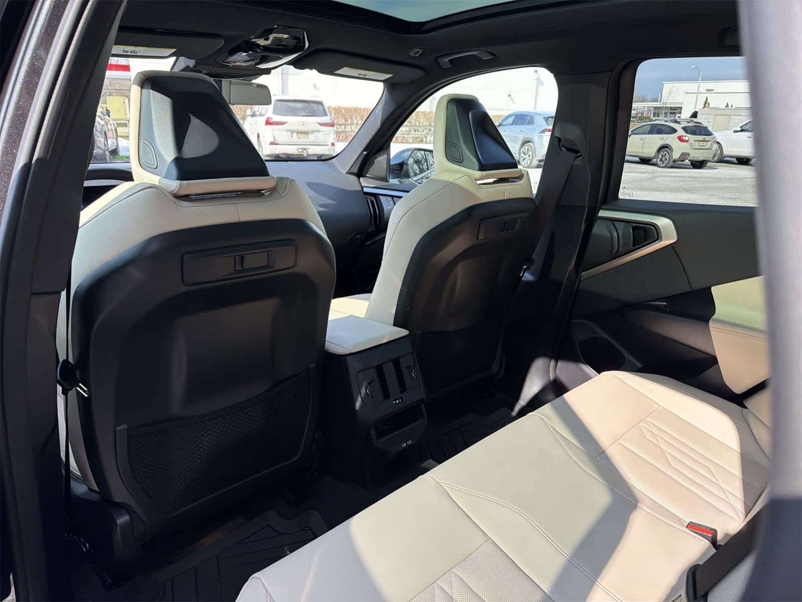 Thumbnail: 2025 BMW X3 - 20