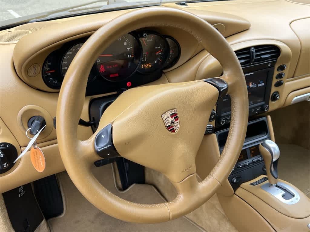 Thumbnail: 2003 Porsche 911 - 23