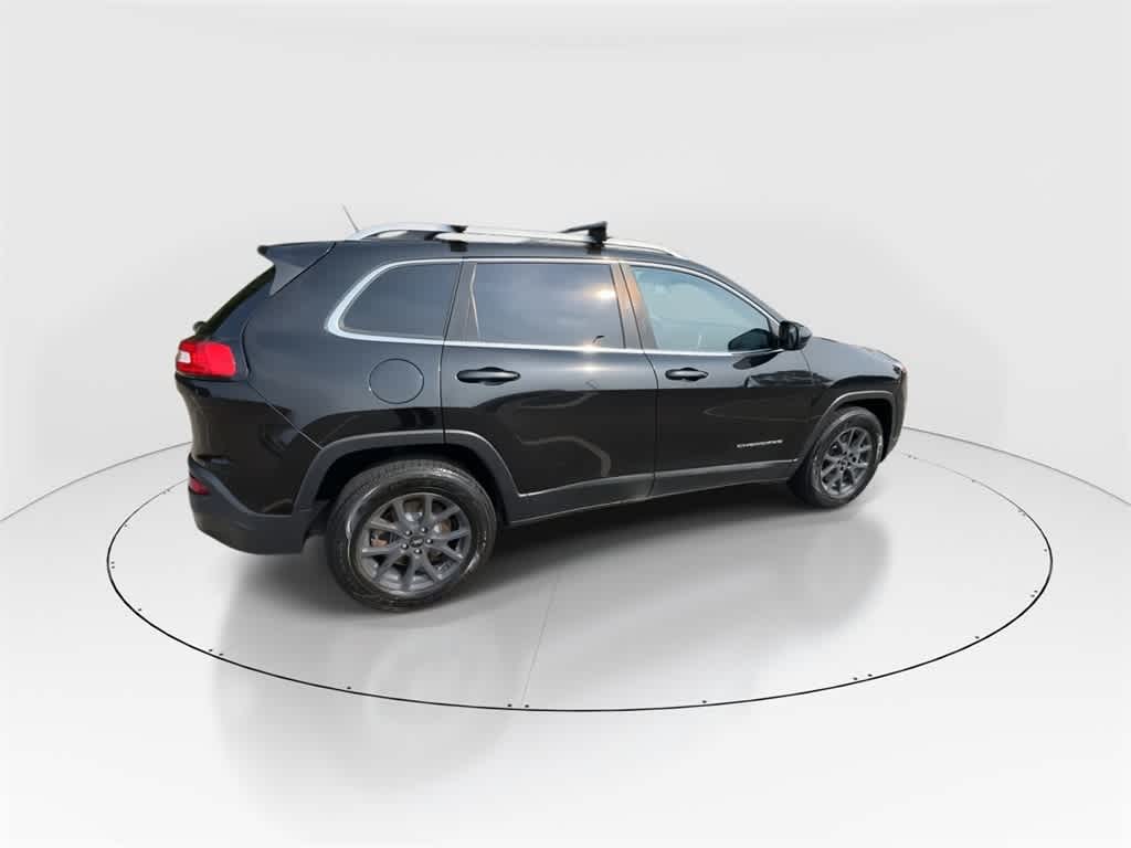 Thumbnail: 2015 Jeep Cherokee - 9