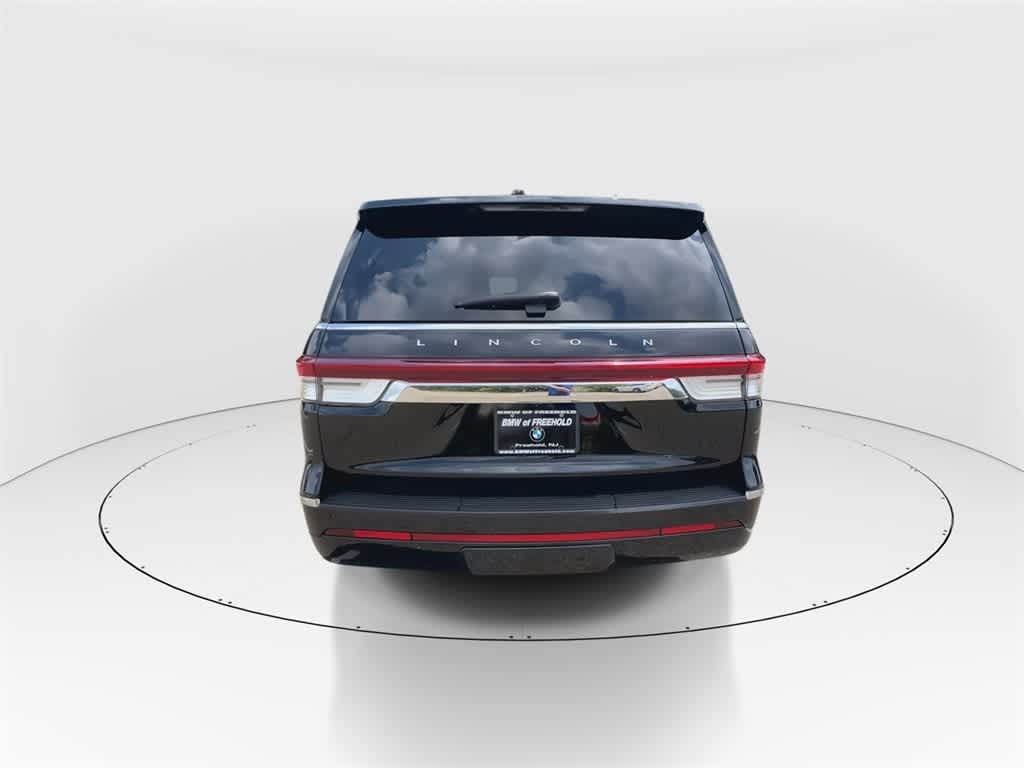Thumbnail: 2023 Lincoln Navigator - 7