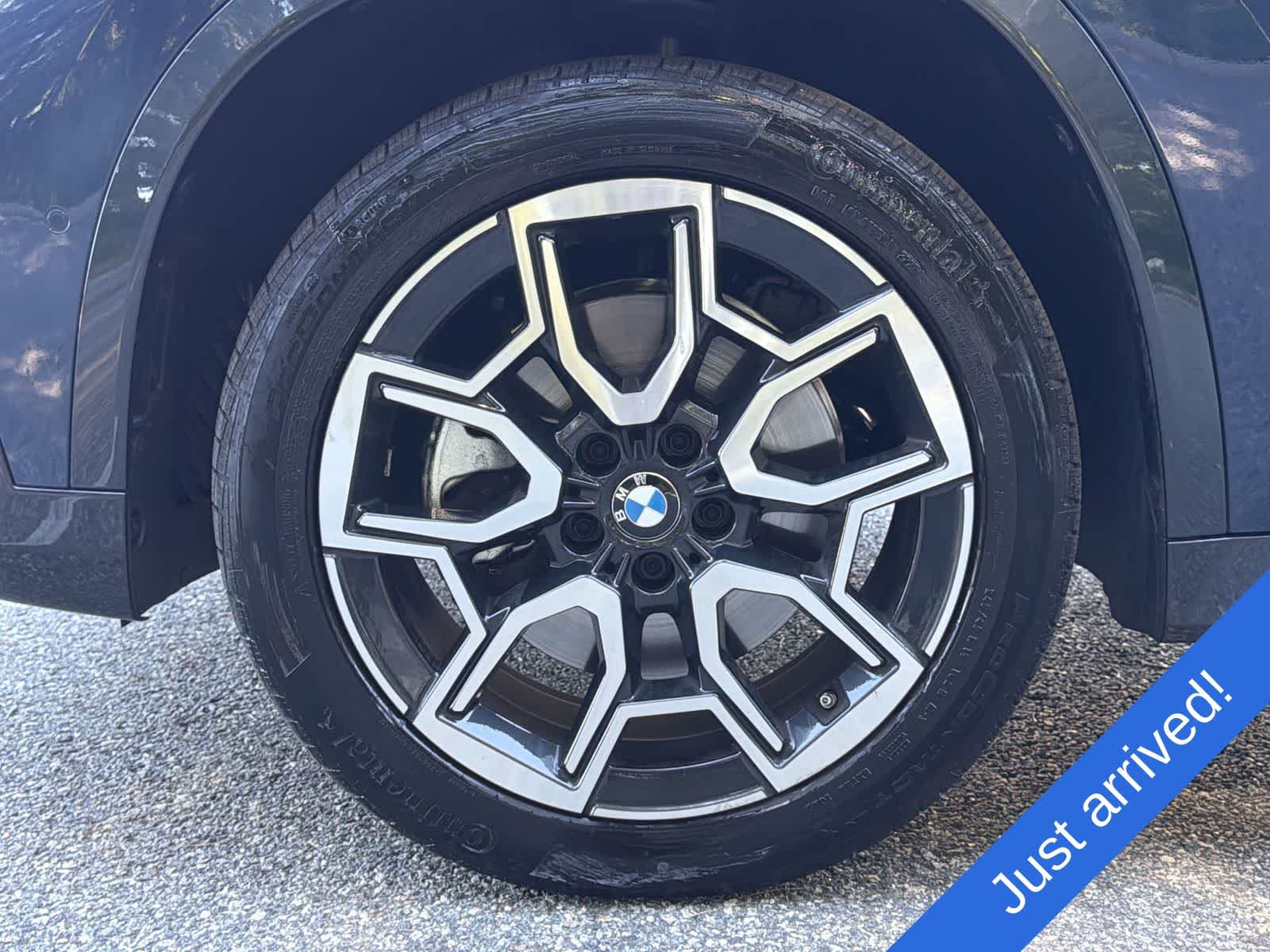 Thumbnail: 2026 BMW X1 - 16