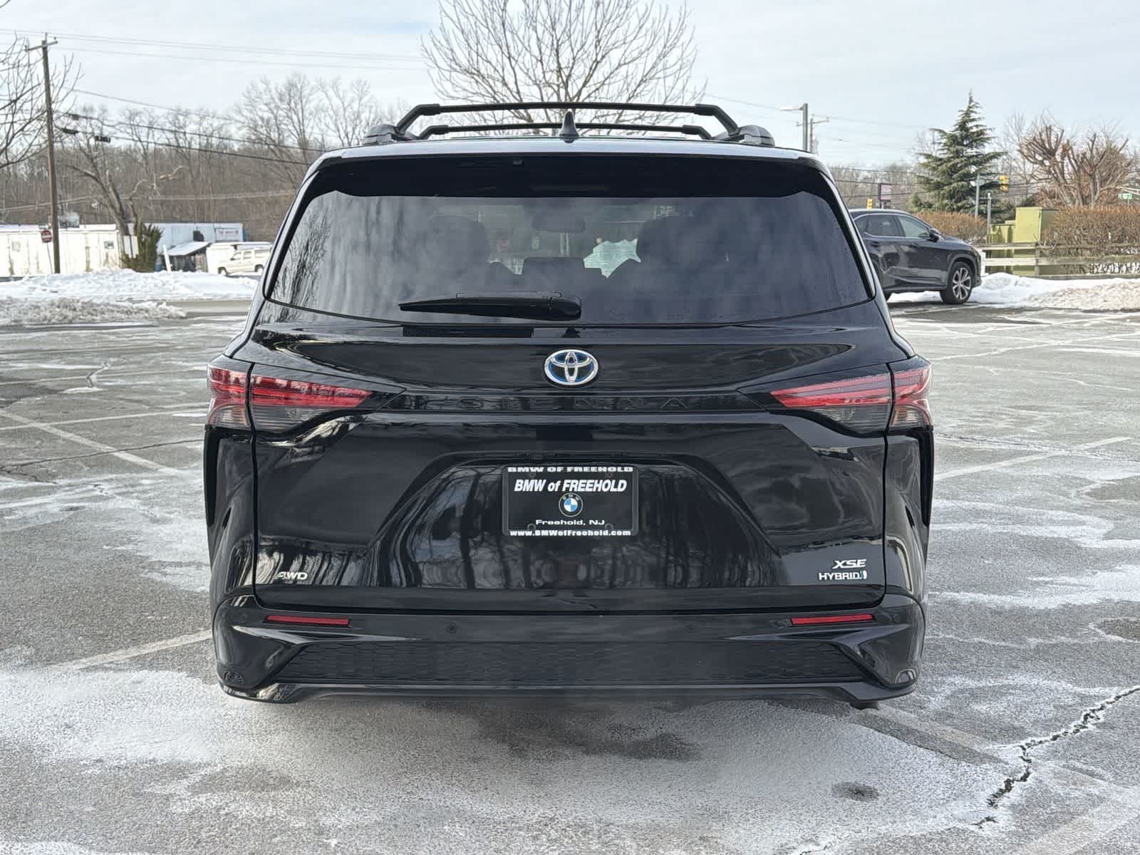 Thumbnail: 2021 Toyota Sienna - 13