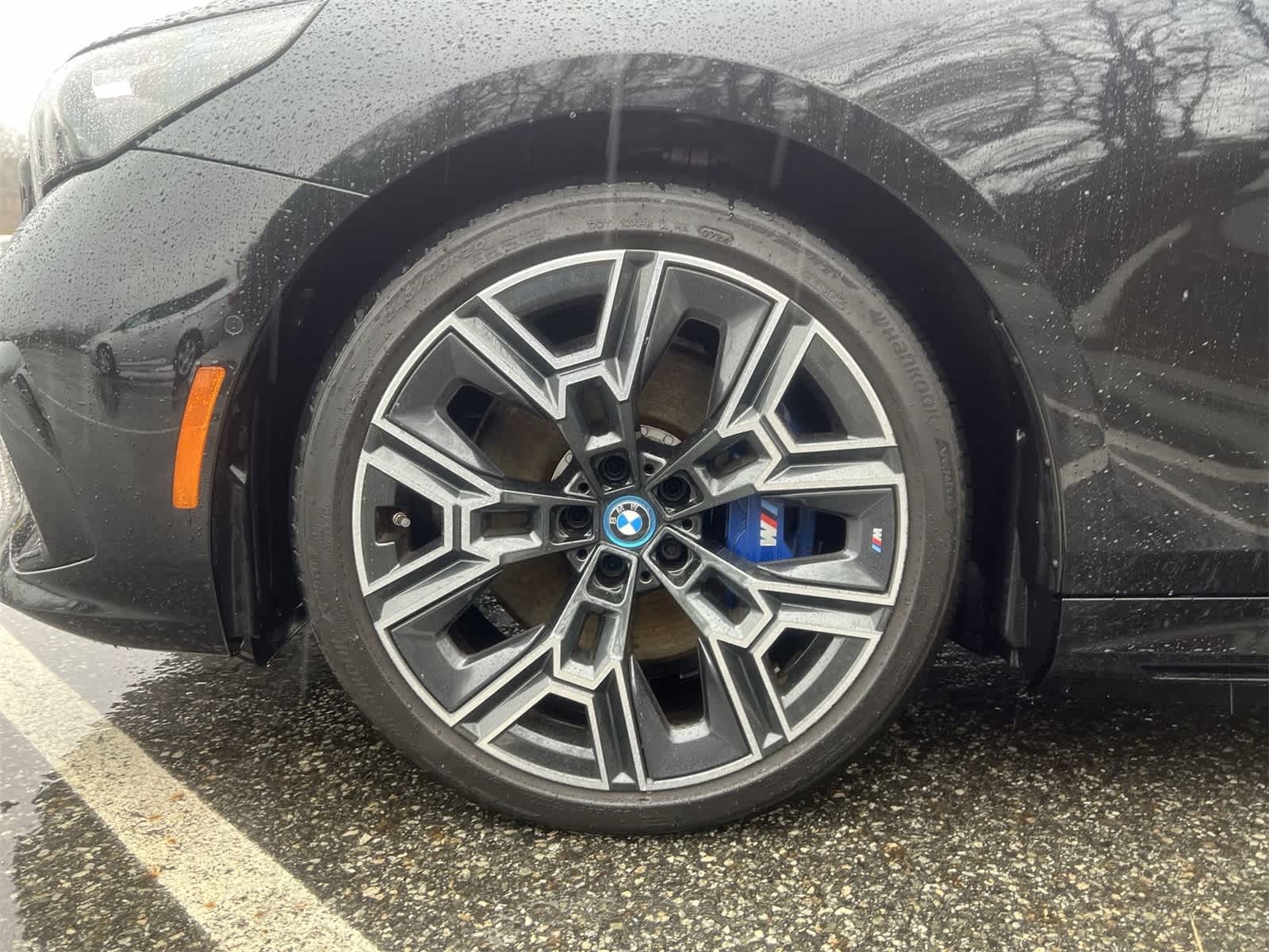 Thumbnail: 2025 BMW i5 - 16