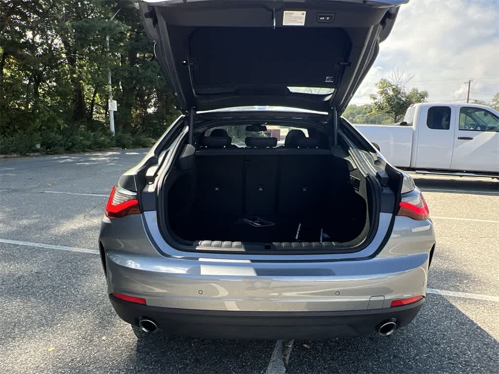 Thumbnail: 2023 BMW 4 Series - 27