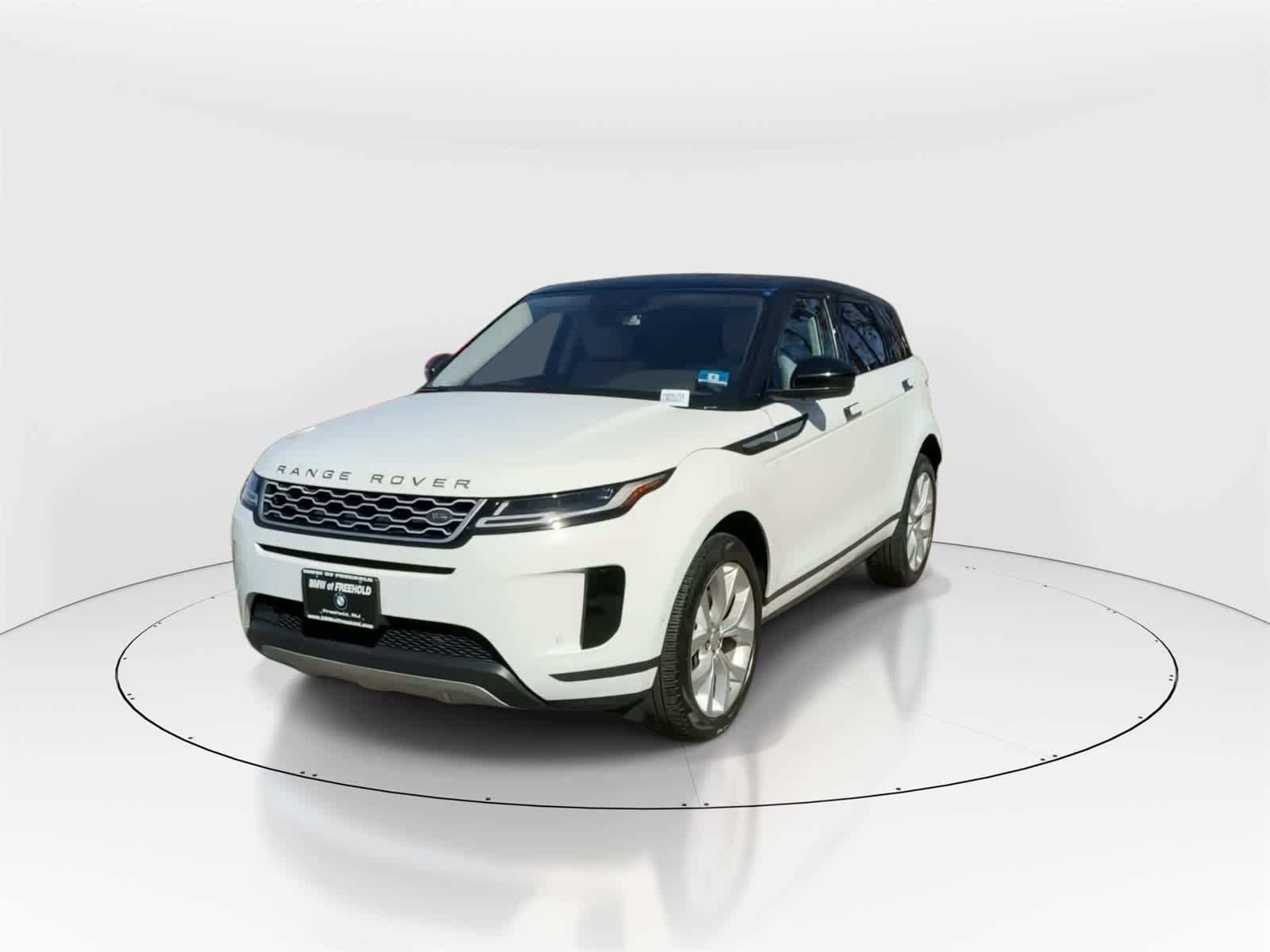 Thumbnail: 2020 Land Rover Range Rover Evoque - 3