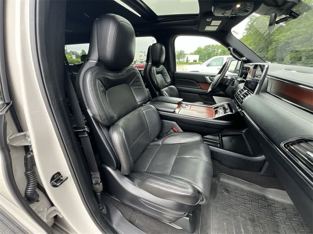 2020 Lincoln Navigator L Reserve 22