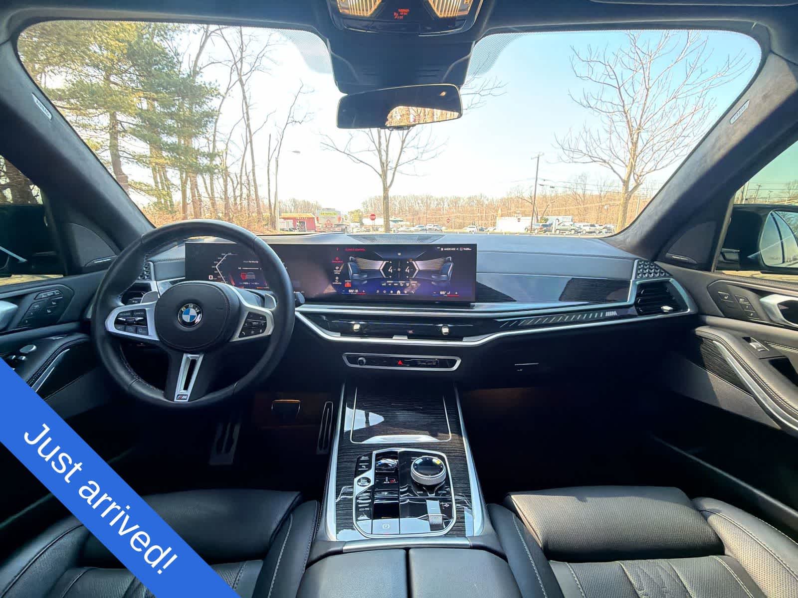 Thumbnail: 2025 BMW X7 - 18