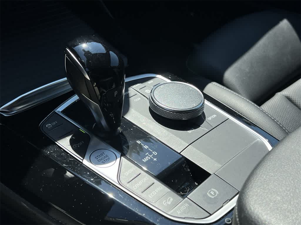 Thumbnail: 2023 BMW X3 - 24