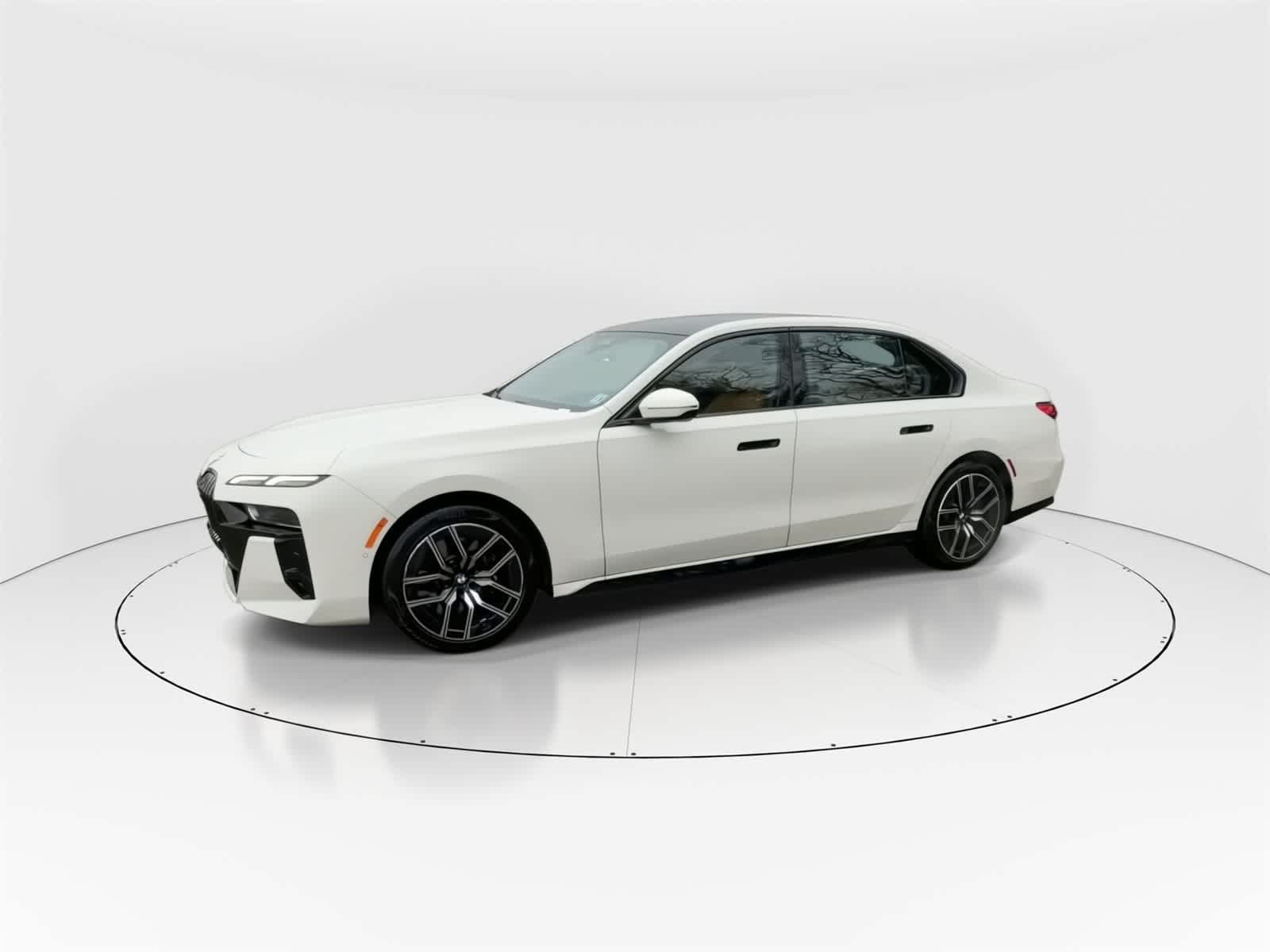 Thumbnail: 2023 BMW 7 Series - 5