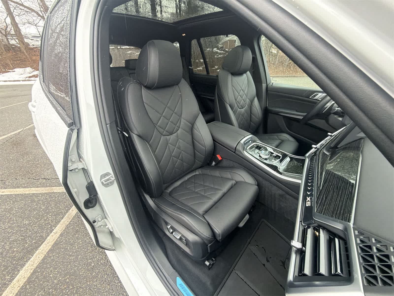 Thumbnail: 2025 BMW X5 - 22