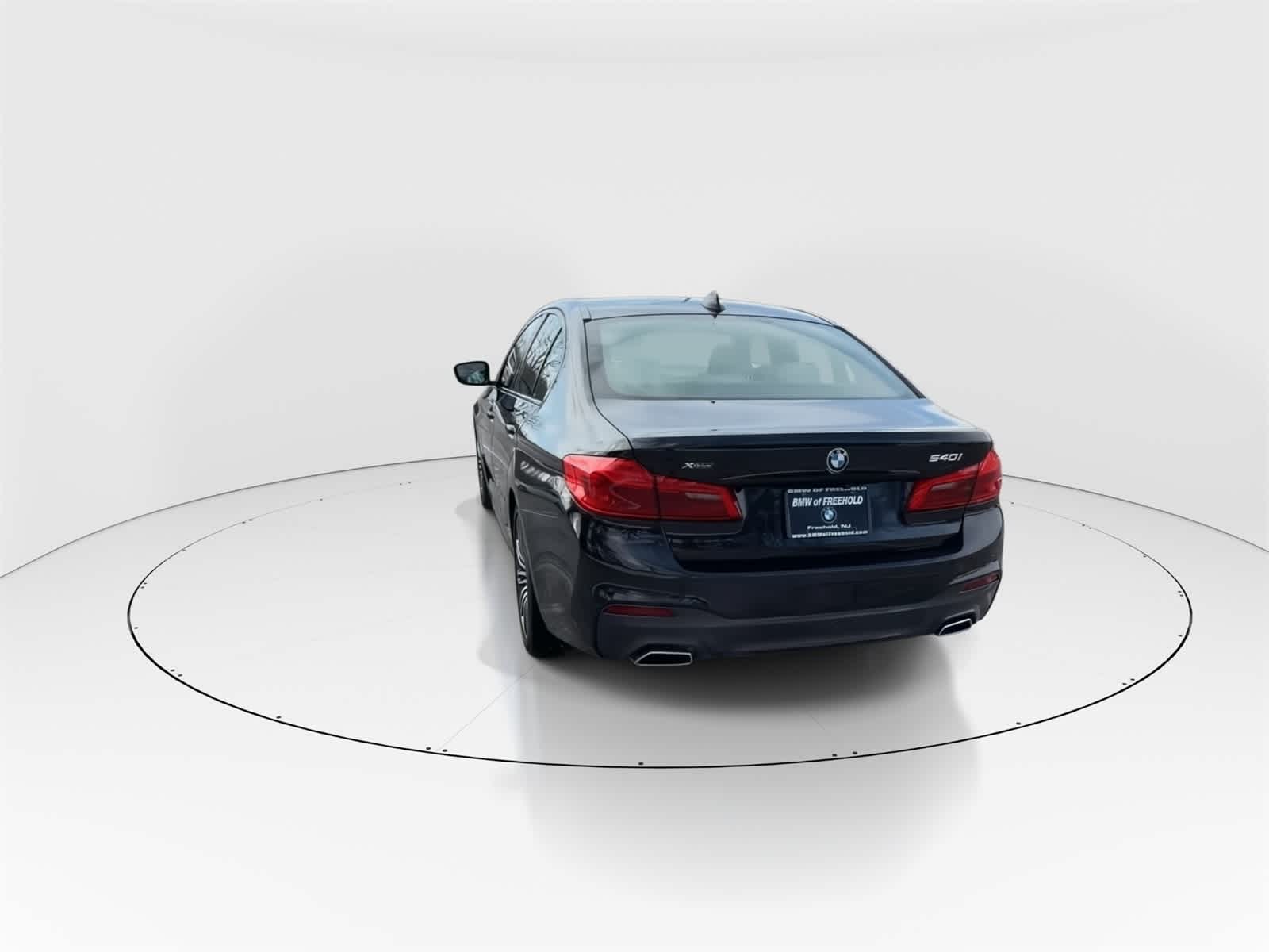 Thumbnail: 2019 BMW 5 Series - 8