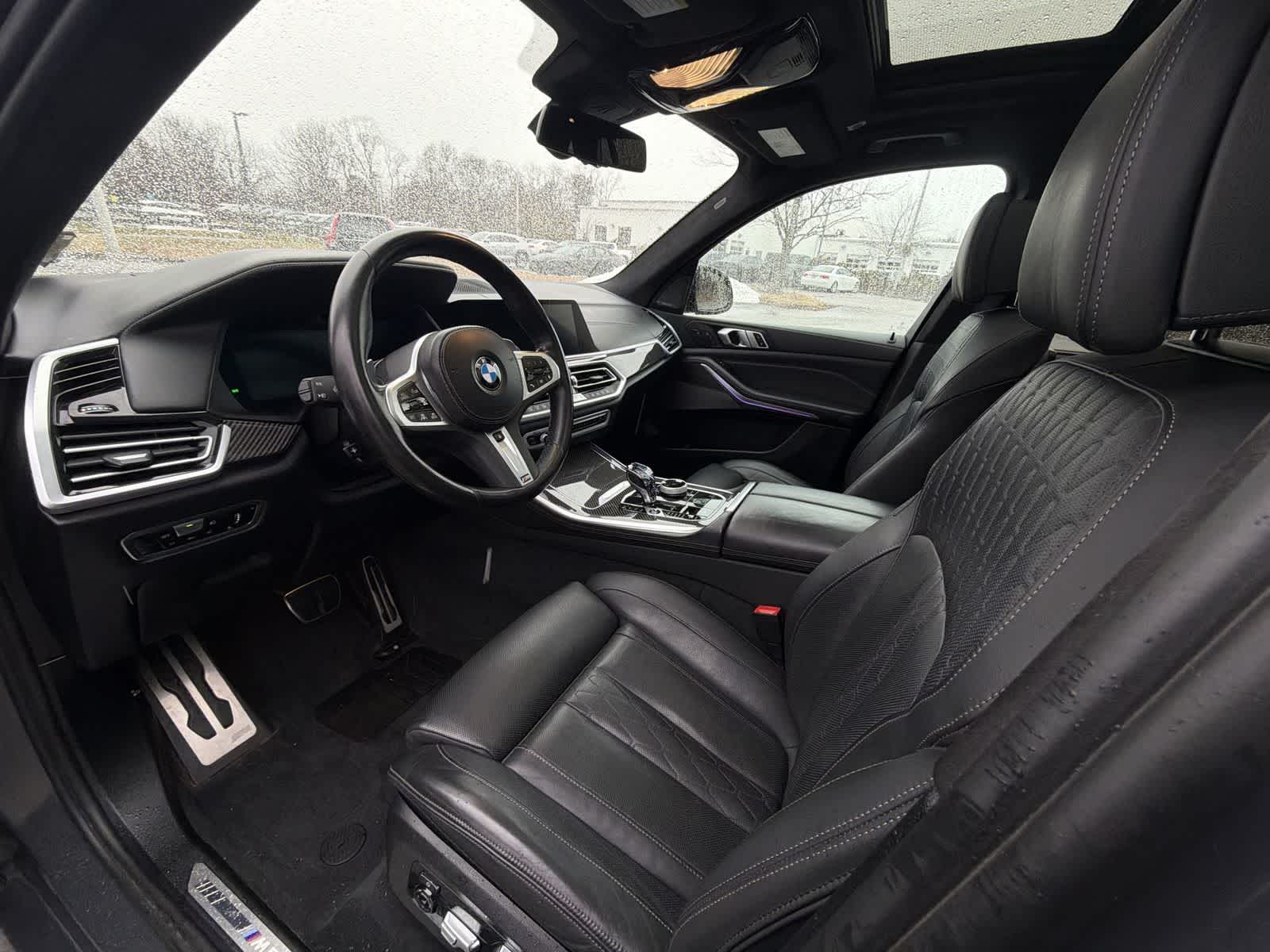 Thumbnail: 2023 BMW X5 - 10