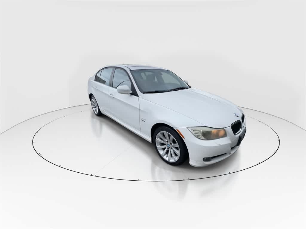 Used 2011 BMW 3 Series 328i with VIN WBAPK7C59BA970724 for sale in Freehold, NJ