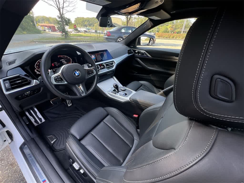 Thumbnail: 2023 BMW 4 Series - 10