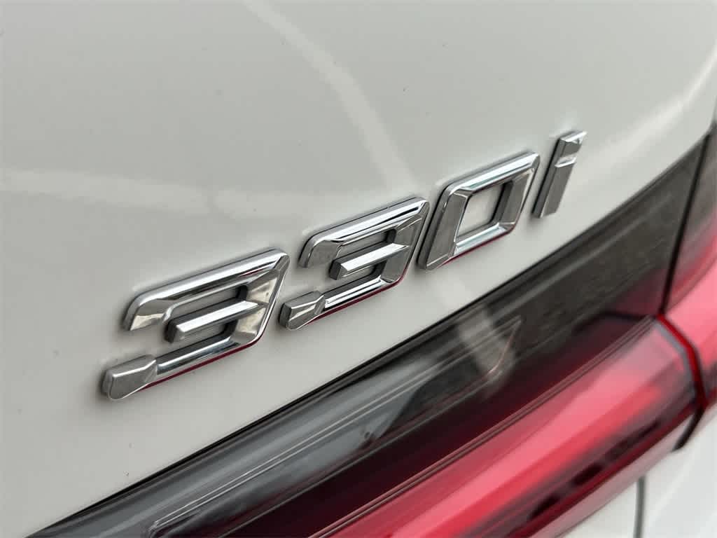 Thumbnail: 2022 BMW 3 Series - 15