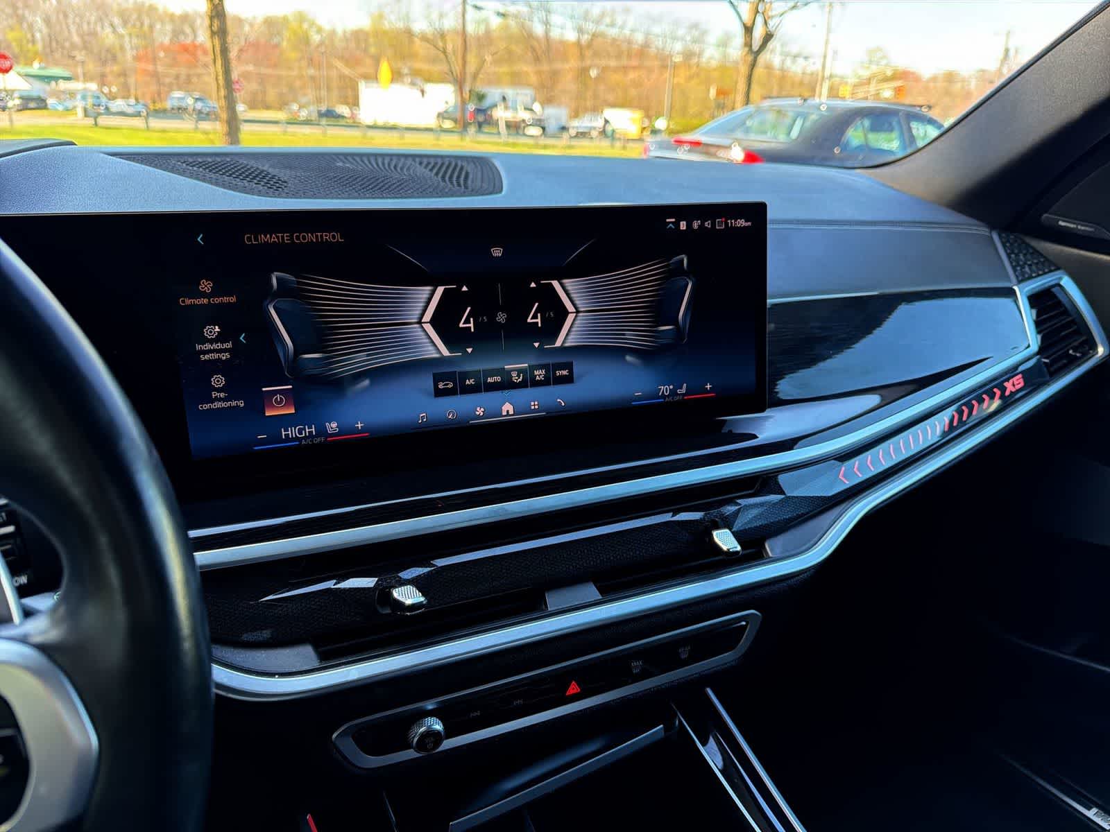 Thumbnail: 2024 BMW X5 - 24