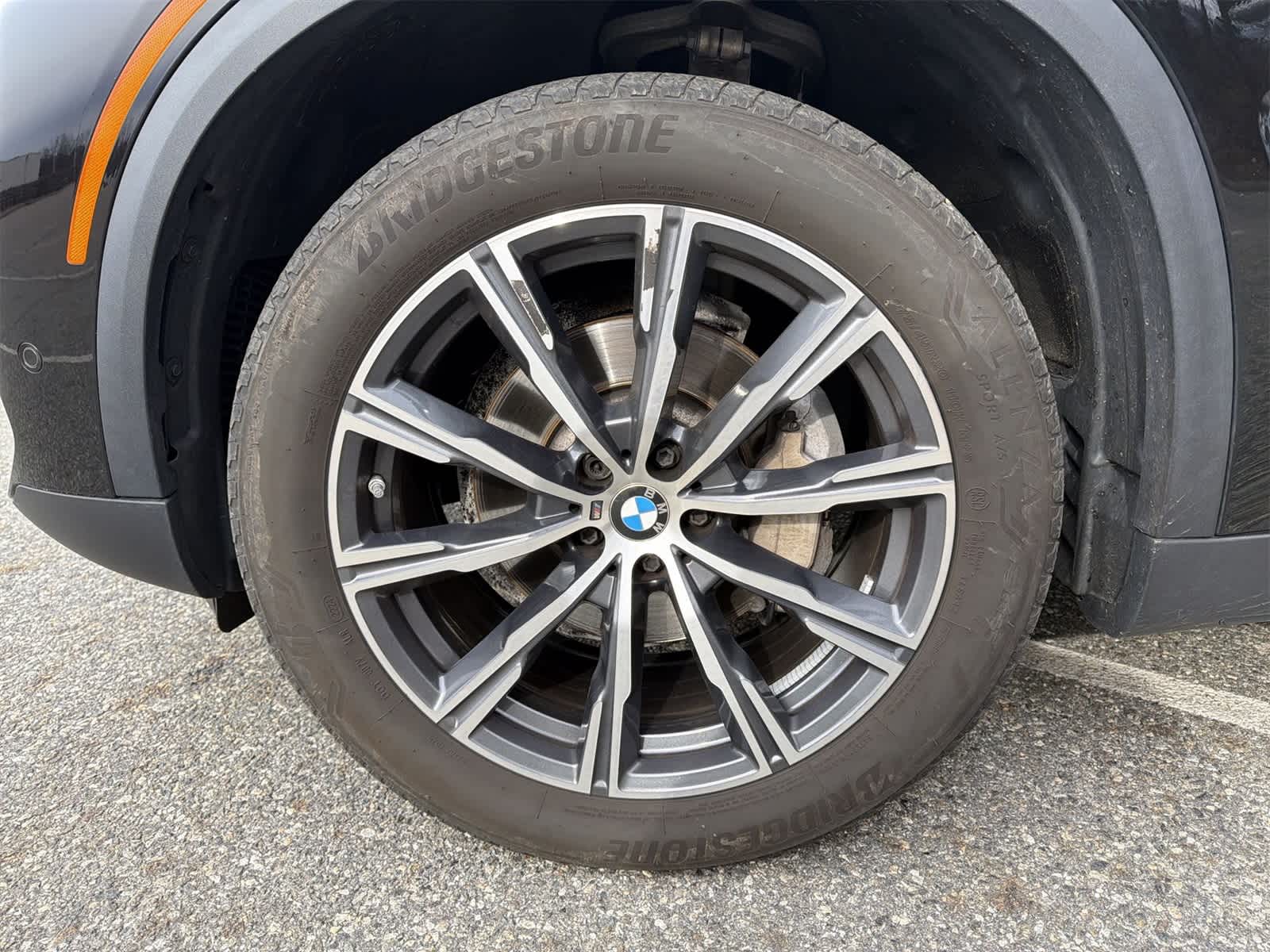 Thumbnail: 2023 BMW X5 - 16