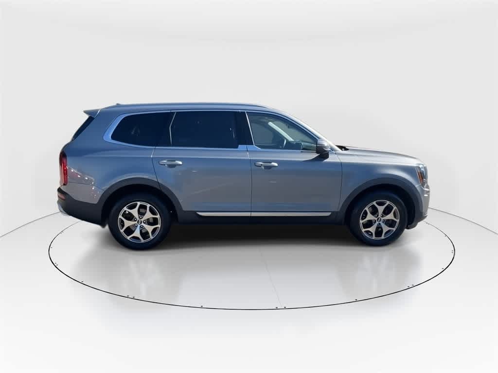 2020 Kia Telluride EX photo 4
