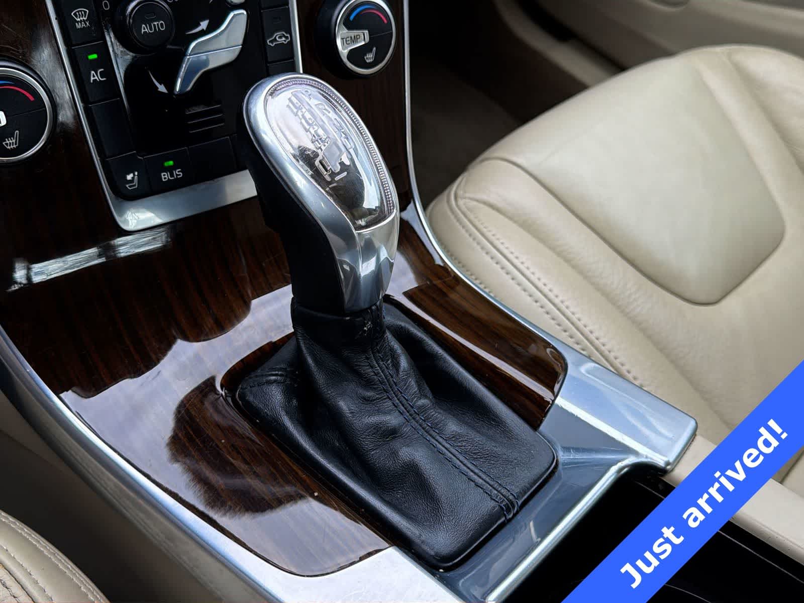 Thumbnail: 2013 Volvo S60 - 25