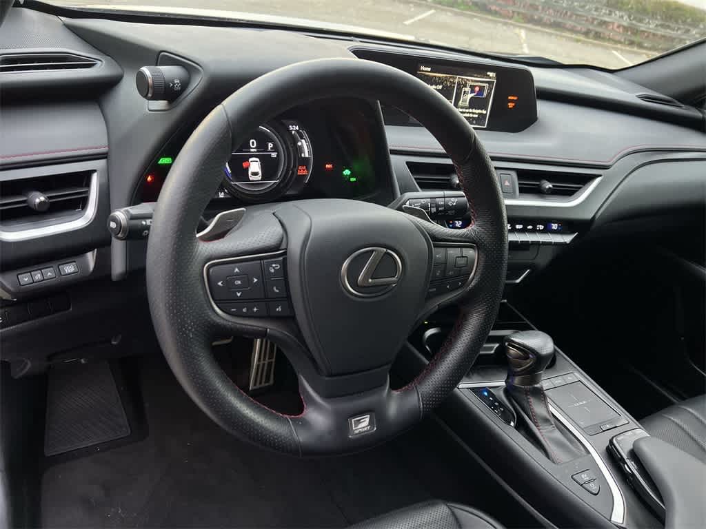 Thumbnail: 2020 Lexus UX - 23