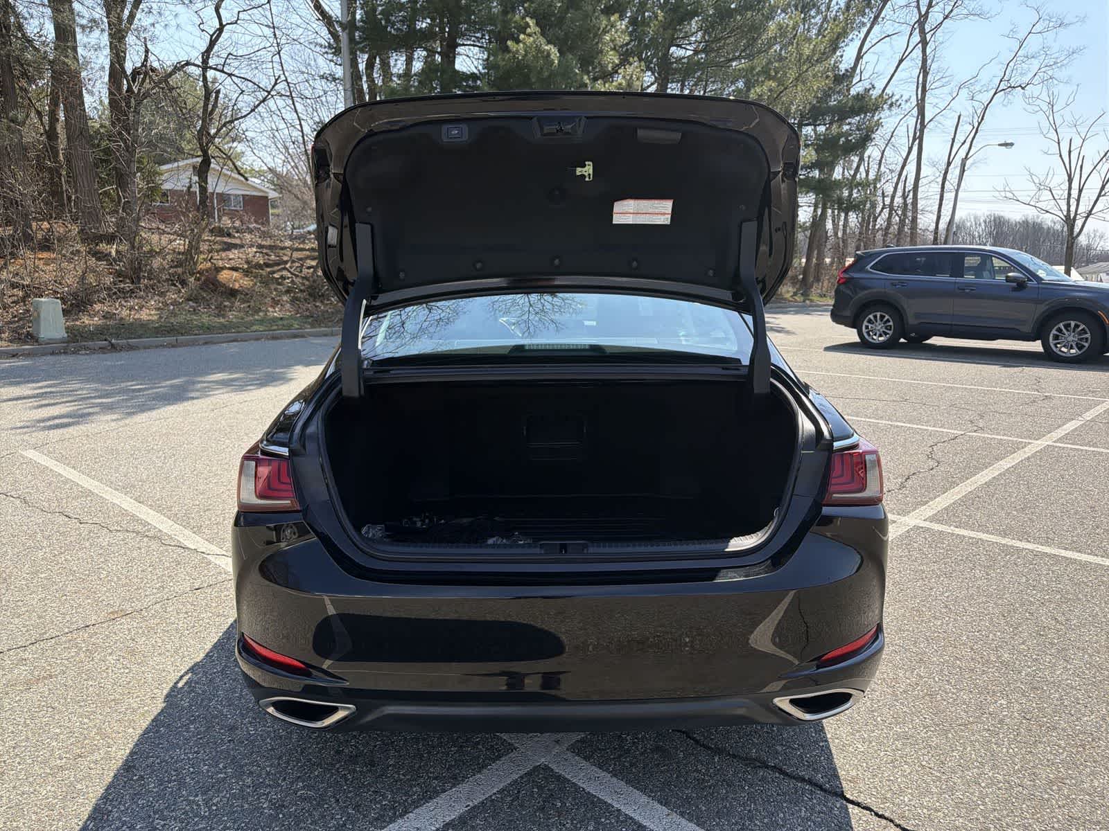 Thumbnail: 2020 Lexus ES - 27