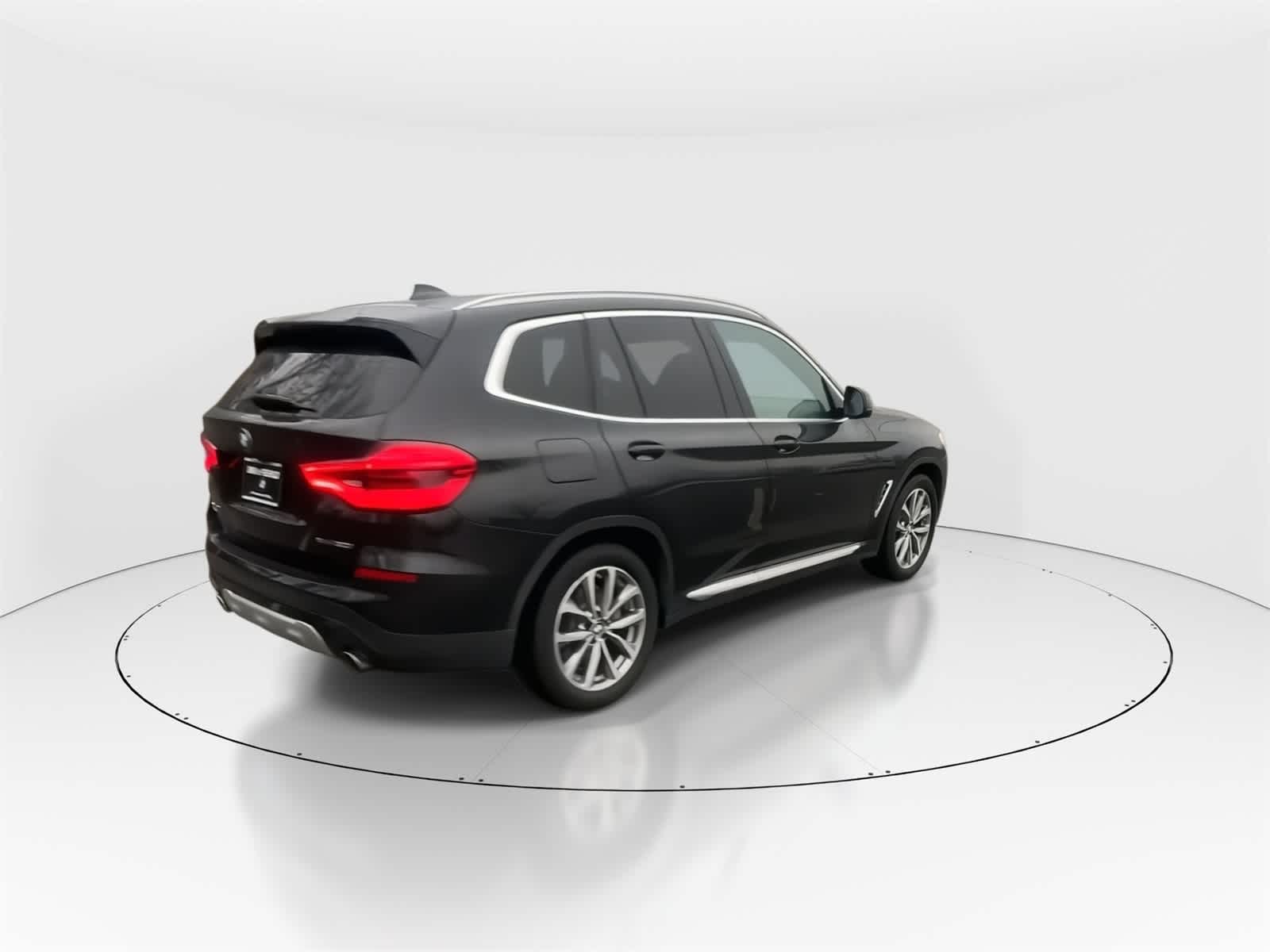 Thumbnail: 2019 BMW X3 - 9
