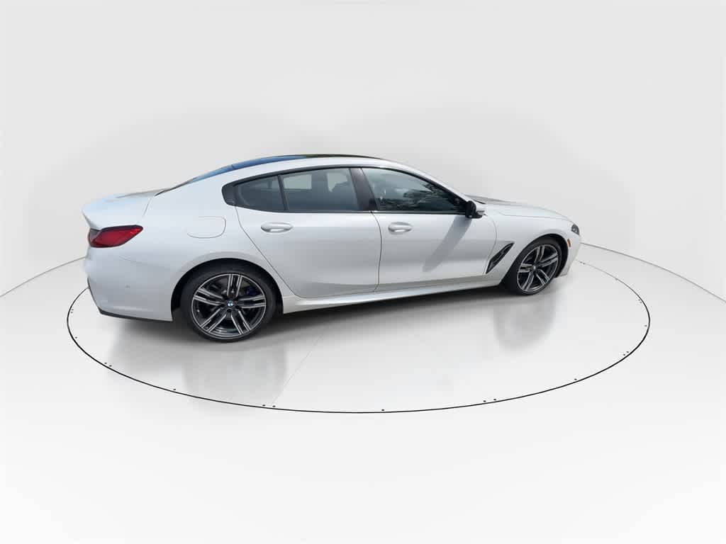 Thumbnail: 2022 BMW 8 Series - 9