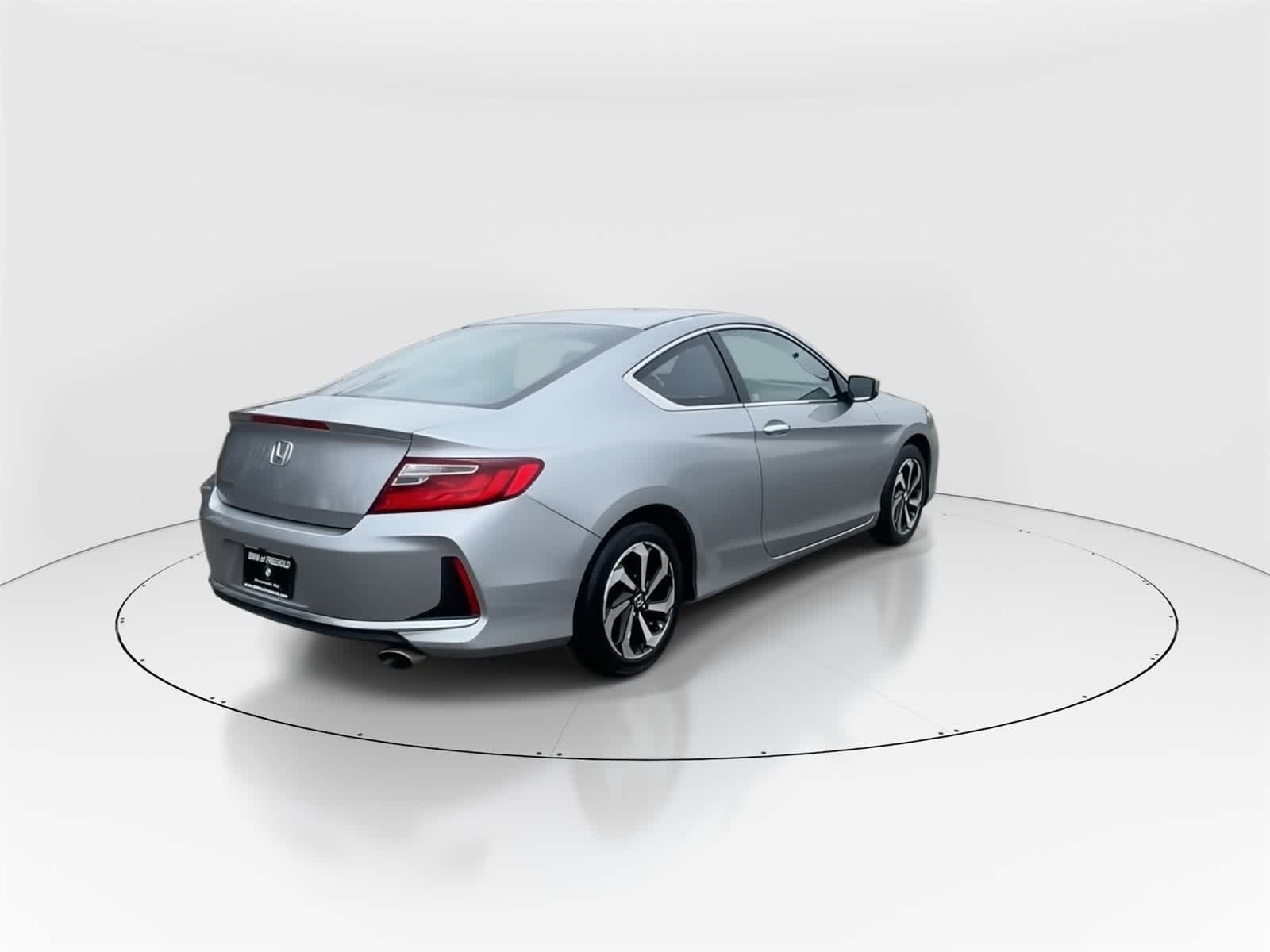 Thumbnail: 2016 Honda Accord - 9